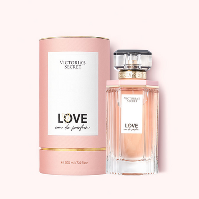"Love" is a crispy, distinctive scent that expresses courtship and delicacy. The unique touch of apricot blush, cotton flower, and juniper perfectly represent a woman's perfume. Victoria's Secret unique accord called "boyfriend tee" gives it a soft, masculine side.  Know this fragrance and fall in love with the scent - a special perfume.