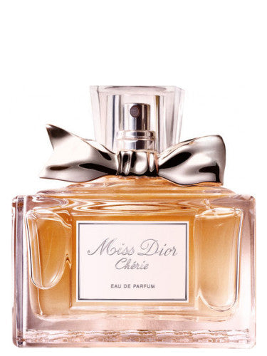 Miss Dior Cherie is a Chypre Fruity fragrance for ladies. The snout behind this fragrance is the professional Christine Nagel. The full notes are Cherry, Strawberry, Pineapple, and Mandarin Orange; the central notes are Popcorn, Caramel, Rose, Jasmine, and Violet; Patchouli, Musk, and Amber.  Know this fragrance and fall in love with the scent - a special perfume.