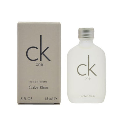 When people love each other, two turn into one. And that's what CK's unisex body spray wants to transmit. This sensual scent connects men and women with an instigating fragrance through a refined and refreshing mix of citrus, green, and wood harmonies. It also has a touch of pineapple, tangerine, bergamot, lemon, cardamom, papaya, and green. This is a miniature.  Know this fragrance and fall in love with the scent - a special perfume.