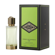 "Cedrat De Diamante" is a unisex fragrance by Versace, and it's part of an exclusive collection. It blends refreshed citrus and merry days loaded with sunlight. This exquisite fragrance is inspired by the Mediterranean and has notes of piquant Italian lemon, refreshing pink grapefruit, cedar, and vetiver.  Know this fragrance and fall in love with the scent - a special perfume.